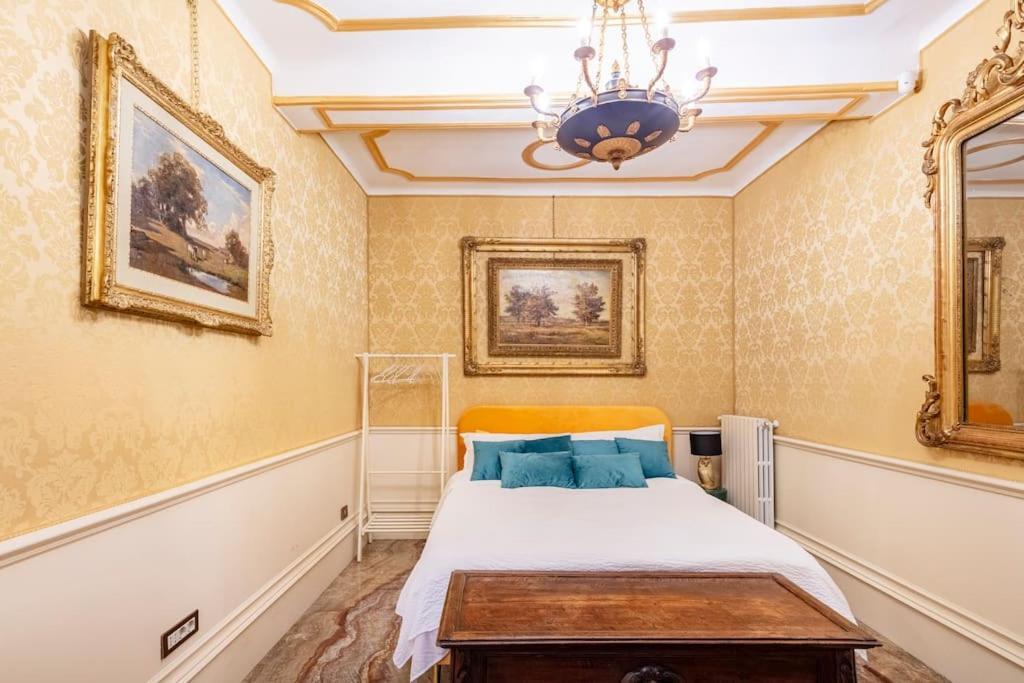 Апартаменты Ground Floor Luxe Historic Studio City Centre Болонья Экстерьер фото